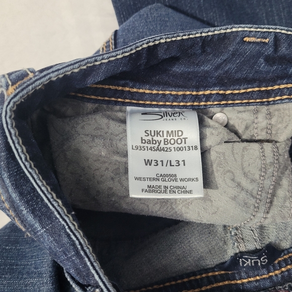 Silver Jeans Women's Dark Blue Bootcut Jeans - Picture 5 of 6